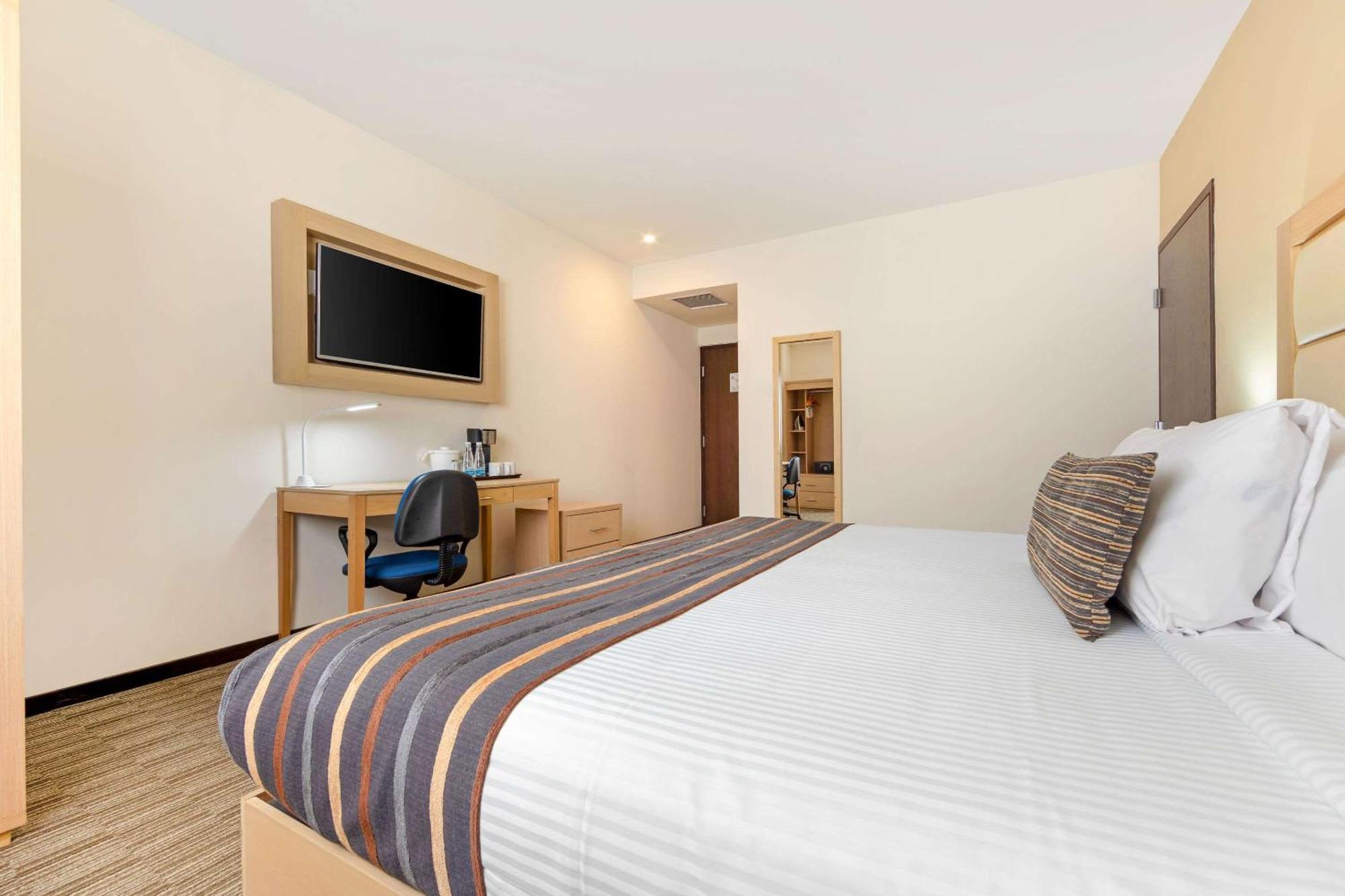 Hotel Sleep San Pedro 3*